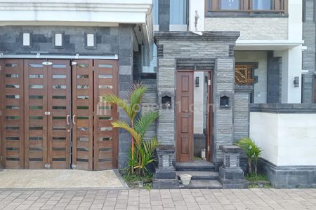 Dijual Rumah Furnished View Sawah Lukluk Mengwi Badung Bali Dekat Sempidi