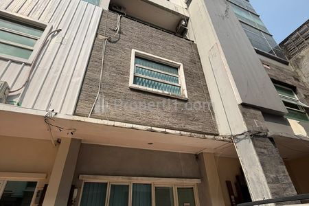 Dijual Ruko Radio Dalam Kebayoran Baru Jakarta Selatan
