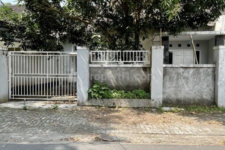 Dijual Murah Rumah Modern Tanah Luas di Jl Palagan Km 9,5 Sleman, Dekat Perumahan Taman Palagan Asri 3