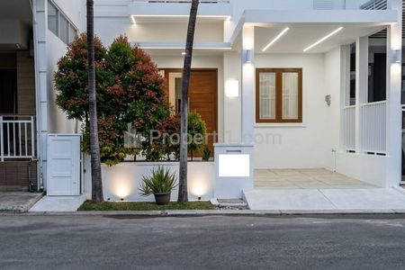 Dijual Rumah Siap Huni dengan Lokasi Strategis Mudah dan Nyaman di Harapan Indah Bekasi Cluster Harmoni
