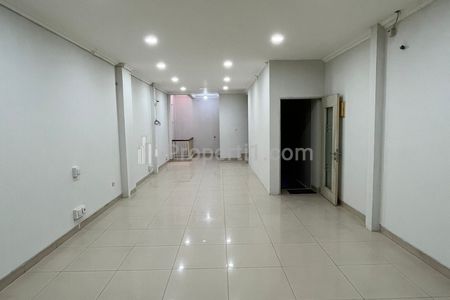 Disewakan Ruko Sedayu Square 3 Lantai, Cengkareng Jakarta Barat
