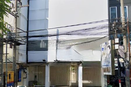 Disewakan Gedung Jl. HR. Muhammad - Hadap Nol Jalan Raya Komersial Area Surabaya Barat - Parkiran Mobil Luas - Ex Klinik Estetik - Ada Instalasi IPAL
