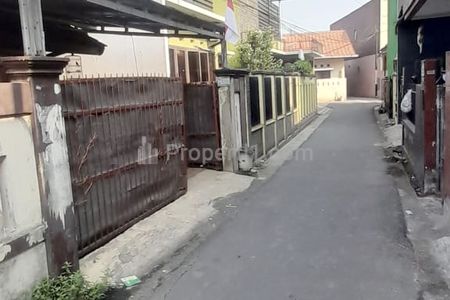 Dijual Rumah Bagus Strategis Dekat Stasiun Kereta Api Tanjung Barat Jakarta Selatan