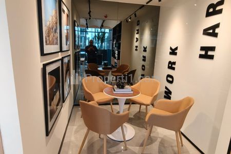 Jual SOHO Upperwest BSD - Semi Furnished - Walking Distance from AEON Mall & Free VAT until 220 Mio