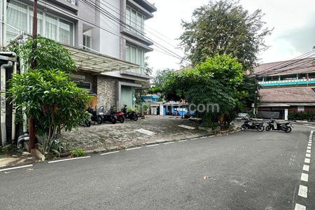 Dijual Kost Exclusive 19 Kamar Furnished Turun Harga di Bendungan Hilir, Jakarta Pusat