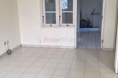 Disewakan Rumah Murah Bagus 2 Lantai di Cluster Taman Cikini Metland Menteng Cakung Jakarta Timur Siap Huni Minimalis Modern
