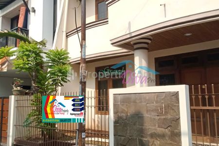 Dijual Rumah 2 Lantai Sudah (SHM) di Wisma Kusuma Indah Bekasi