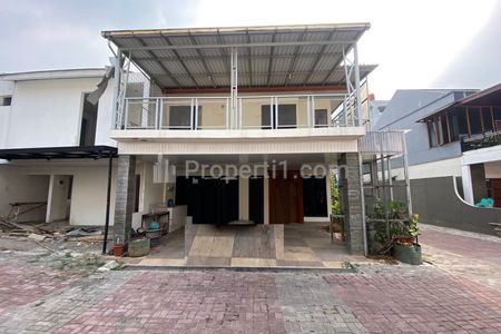 Dijual Rumah 2 Lantai SHM Cash Only di Zahra Residence, Cipedak, Jakarta Selatan