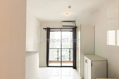 Tampilan unit dari pintu masuk