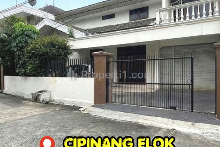 Dijual Rumah Komplek Lokasi Strategis Aman Jalan 2 Mobil di Cipinang Elok, Jaktim