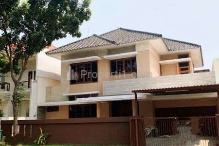 Jual Rumah Sangat Terawat di Graha Famili Blok B Surabaya 