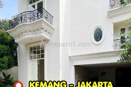 Dijual Rumah Mewah Modern Tersisa 2 Unit Lokasi Strategis Akses Jalan Lebar di Kemang, Jaksel