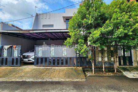 Dijual Rumah Besar Posisi Hook Area Bebas Banjir di Perumahan Green Garden Jakarta Utara