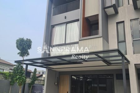 Dijual Townhouse 3 Lantai Murah Siap Huni Lokasi Strategis di Cilandak Jakarta Selatan