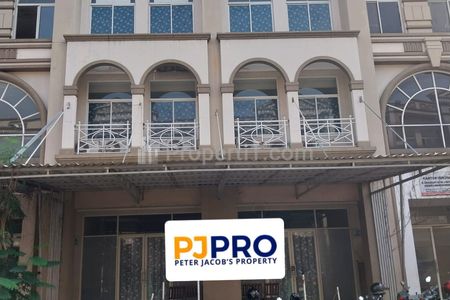 Disewakan Ruko Rose Garden Bekasi Gandeng 2 Unit Siap Pakai