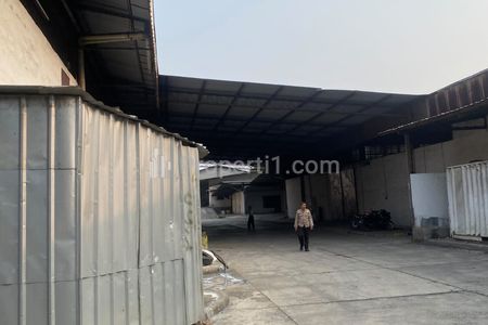 Disewakan Gudang Siap Pakai Akses Kontainer di Jalan MT Haryono, Setu, Bekasi