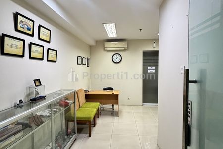Jual Office Space di Grand Soho Slipi Jakarta Barat