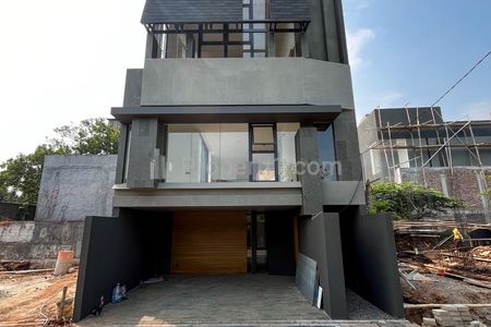 Dijual Rumah Dalam Townhouse di Ampera Kemang, Jakarta Selatan