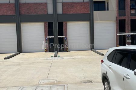 Sewa Gudang BIZPARK Multiguna PIK 2 Ukuran 6x20 Ada 2 Lantai dan Ruang Kantor