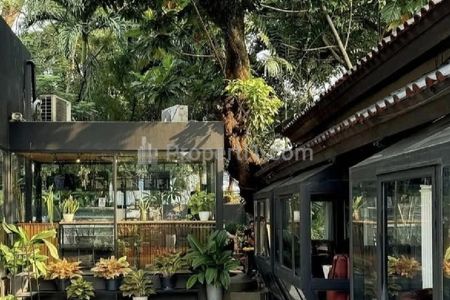 Dijual Tempat Usaha Resto dan Padel yang Sedang Berjalan di Kemang, Jakarta Selatan