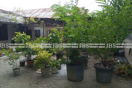 Dijual Tanah dan 3 Unit Rumah Siap Huni di Jalan Pendidikan/Jl. Sehati