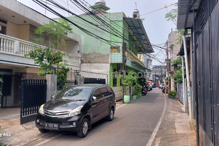 Dijual Rumah Murah 2 Lantai SHM Cash Only di Laksana, Kartini, Jakarta Pusat