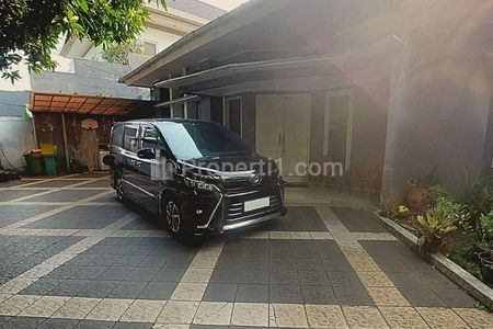 Dijual Rumah 6 Kamar Tidur di Lokasi Strategis Menteng Jakarta Pusat | SSP724