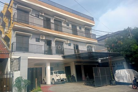 Jual Cepat Kost 40 Kamar di Johar Jakarta Pusat