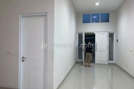 Sewa Rumah Strategis Darmo Sentosa Tol Satelit Surabaya Barat
