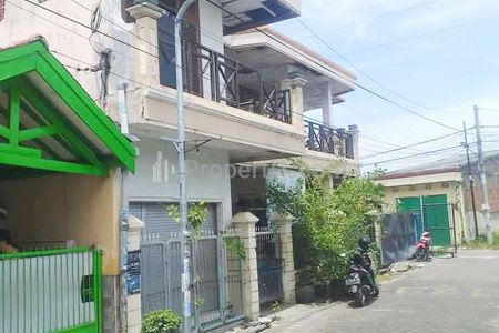 Dijual Rumah Hook 2 Lantai di Kalijudan Taruna Mulyorejo Surabaya Dekat Kampus Unair ITS Strategis