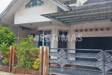 Jual Rumah Tengah Kota, Serba Sat Set ke Mana-mana di Brumbungan, Semarang, Jawa Tengah