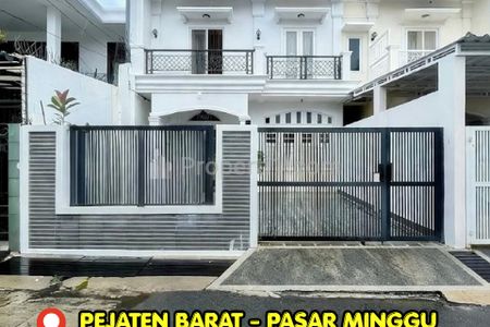Dijual Cepat Rumah di Pejaten Barat Jakarta Selatan, 2 Lantai, Siap Huni, Lokasi Strategis, Jalan 2 Mobil