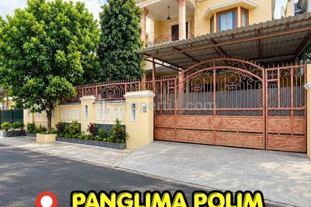 Dijual Cepat Rumah Siap Huni di Panglima Polim Kebayoran Baru Jakarta Selatan, Lokasi Strategis, Jalan 2 Mobil Lebar