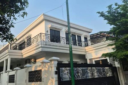 Jual Rumah Bagus 2 Lantai Siap Huni di Depok Dekat ke Tol Cibubur
