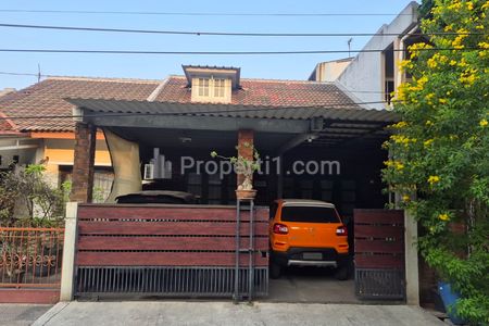 Dijual Rumah Siap Huni di  jalan utama Pondok Pekayon Indah, Bekasi