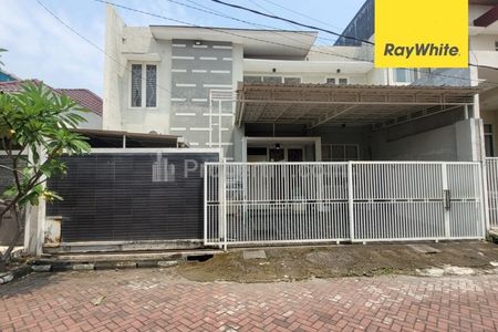 Dijual Rumah Lelang Persada Prapen Indah Timur Surabaya LT 165m2 SHM
