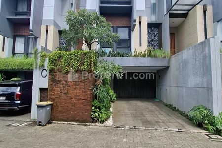 Dijual Rumah Murah 3 Lantai SHM Cash Only di Swakarya Bawah, Cilandak, Jakarta Selatan