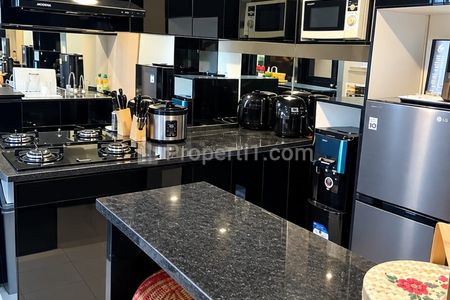 For Rent Apartment Simprug Indah 3BR for Your Comfort Living in South Jakarta