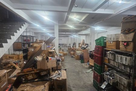 Dijual Cepat Gudang 2 Lantai Siap Pakai Raya Brigjen Katamso Waru Strategis