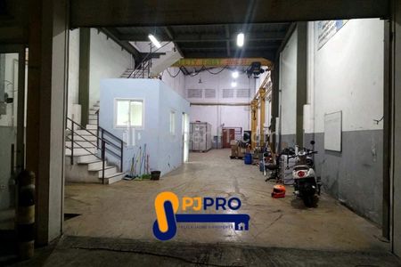 Dijual Gudang Bebas Banjir dan Kuli Bongkar di Green Sedayu Biz Park Jakarta Barat