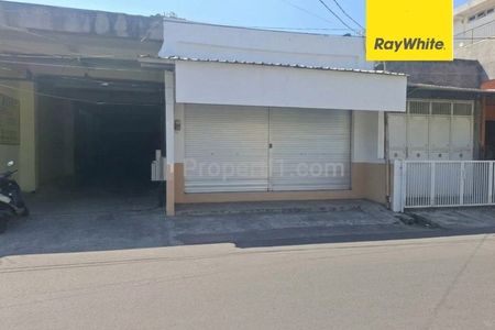 Dijual Rumah Usaha Lelang Petemon Surabaya LT 488m2 SHGB Below Market