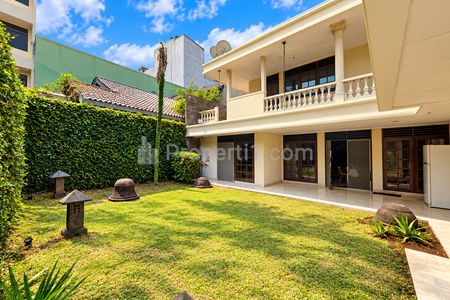 Dijual Rumah Permata Hijau Strategis, Jl. Limo Raya Area, Jakarta Selatan