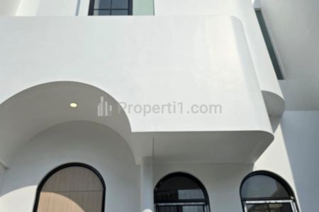Jual Rumah Baru Hook Little Santorini di Citra Garden 2 Jakarta Barat