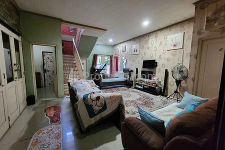 Jual Rumah Hook 10 Kamar di Green Garden Rorotan, Cilincing, Jakarta Utara
