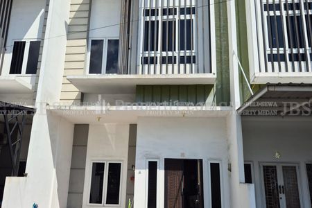 Rumah 2,5 Tingkat Full Furnished Dijual di Komplek Berjaya Avenue Medan Jalan Tuasan