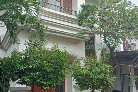 Penampakan Depan Rumah Area Jayagiri
