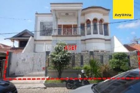 Dijual Rumah Aset Lelang Jalan Dharmahusada Utara Gubeng Surabaya LT 301m2 SHM