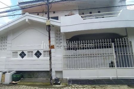 Dijual Rumah Semolowaru Elok Surabaya