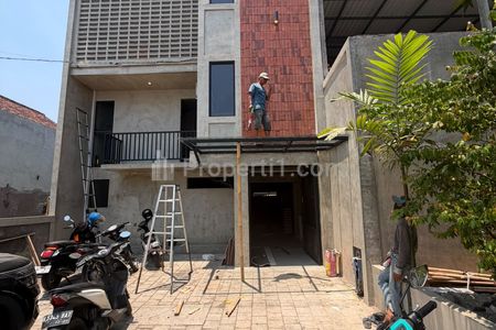 Dijual Rumah Kost Estetik Premium 14 Kamar di Borobudur Malang