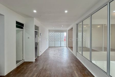 Sewa Gedung di Kebayoran Baru, Jakarta Selatan - Bisa untuk Kantor & Dekat Blok M